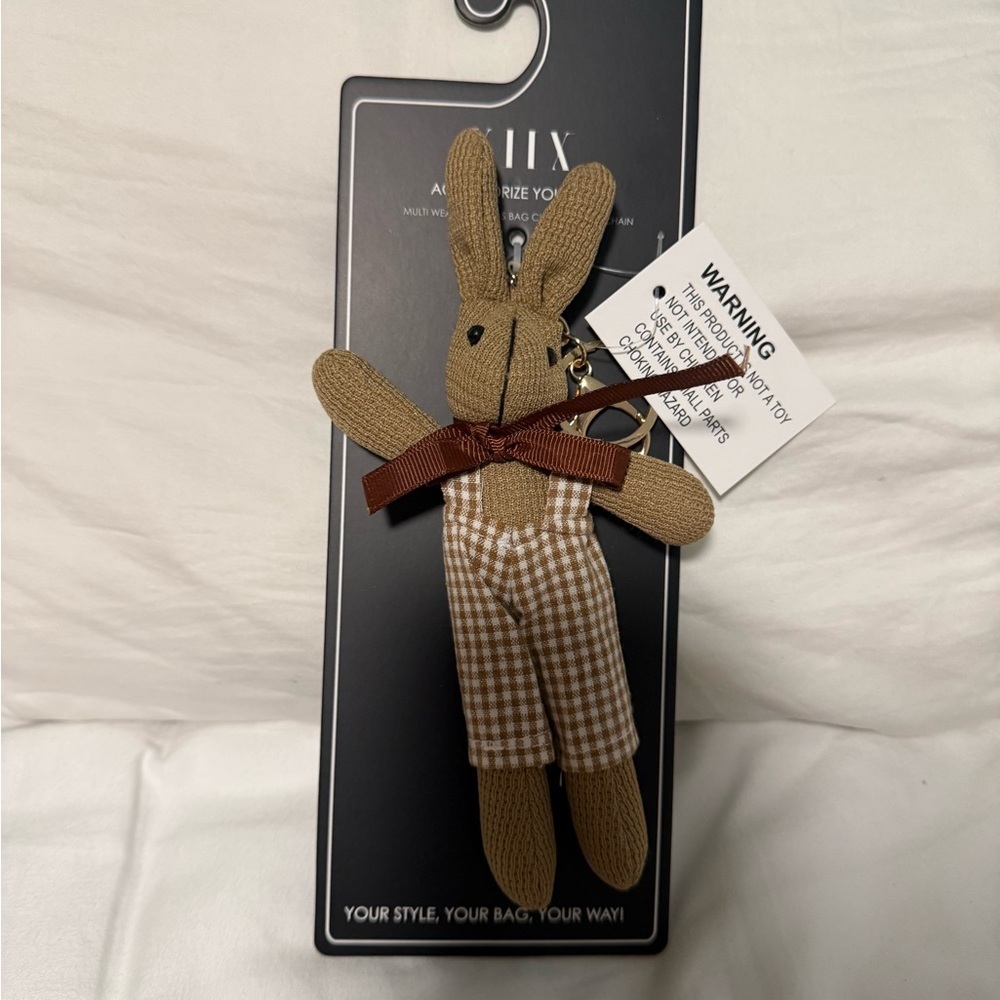 Bagcharm/key chain adorable bunny in a plaid outfit! NWT